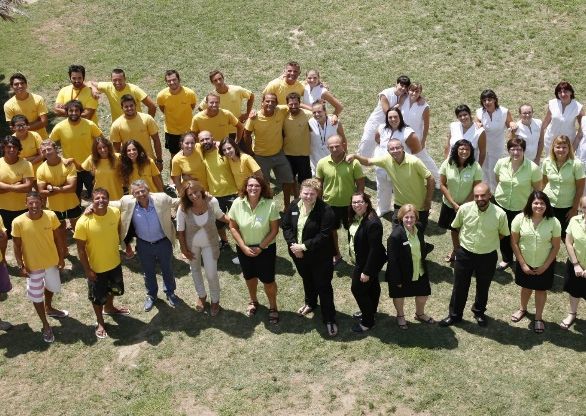 Grupo escolar en la base náutica
